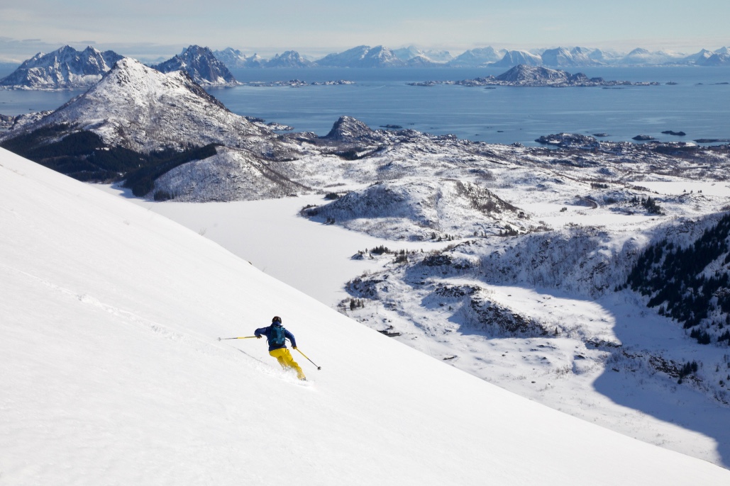 Ski de rando dans les Lofoten avec Mathéo Jacquemoud 17